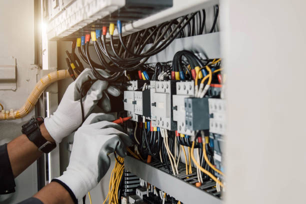  Upland, CA Electrician Pros